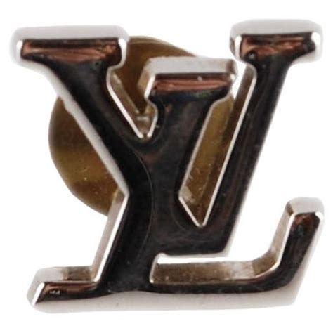 louis vuitton pin brooch.